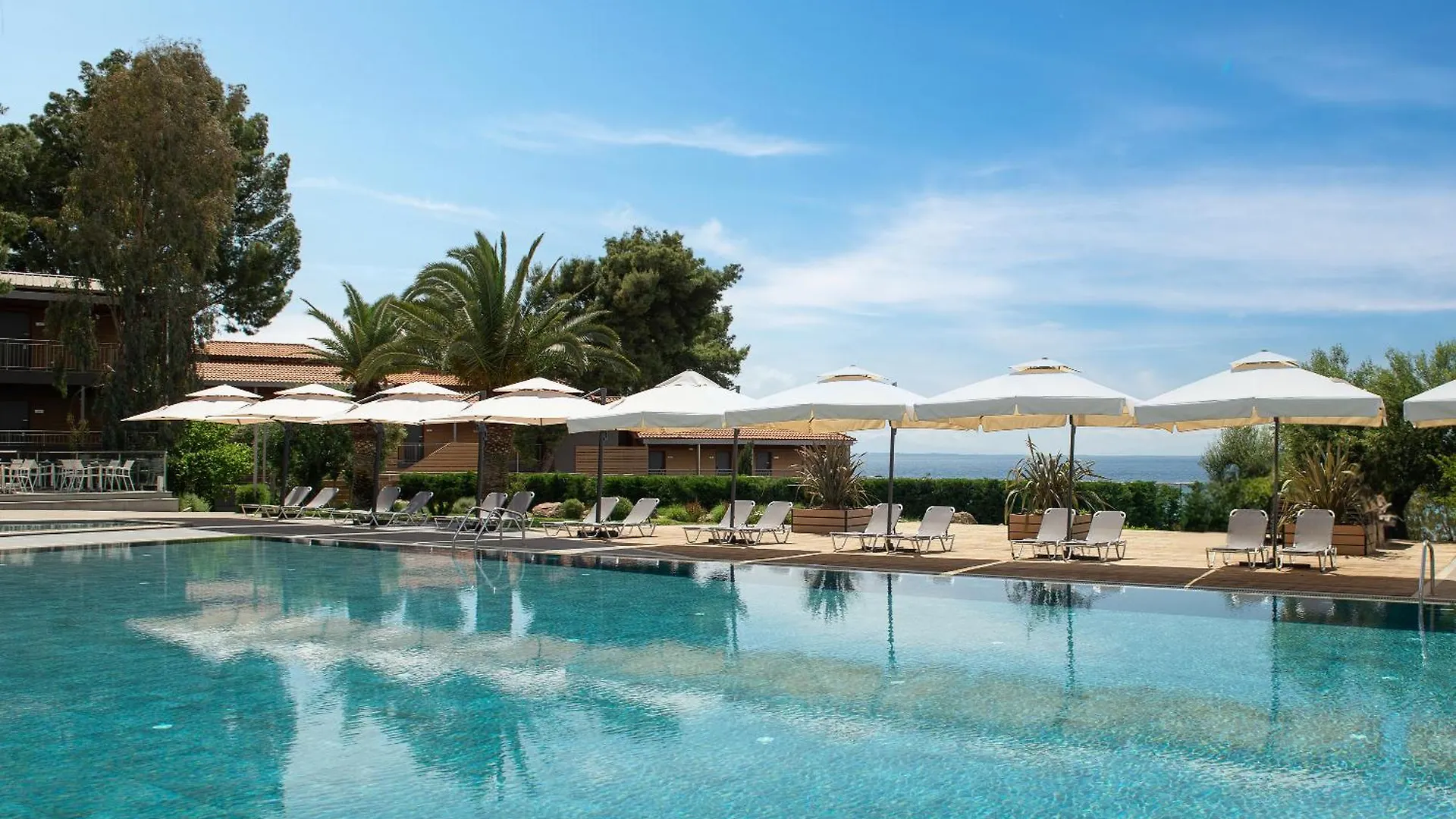 Resort Blue Dolphin Hotel Metamorfosi