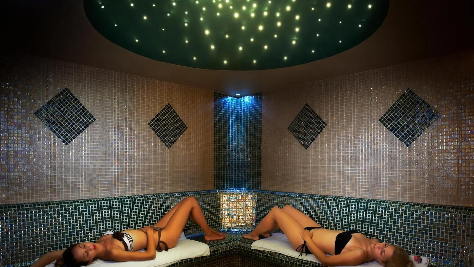 Blue Dolphin Hotel Metamorfosi  Resort