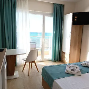 Navarino Luxe Apartmanhotel